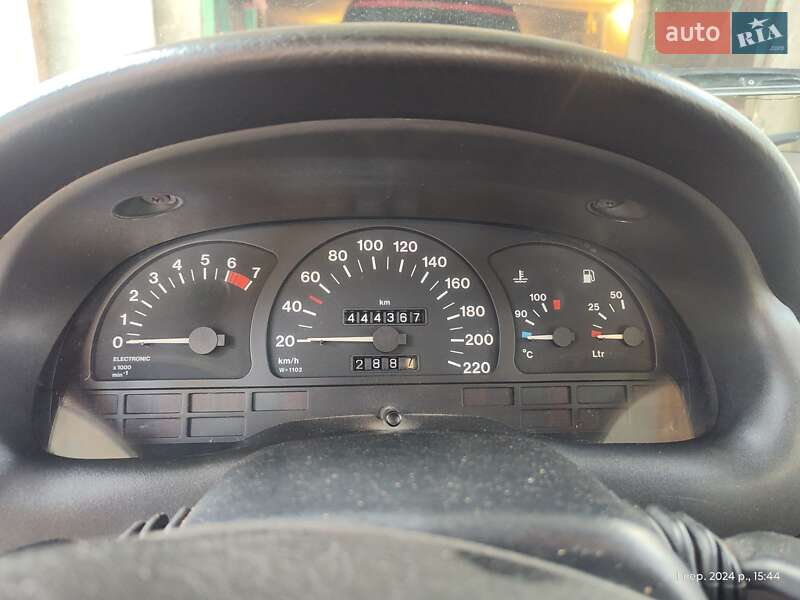 Хэтчбек Opel Astra 1995 в Одессе