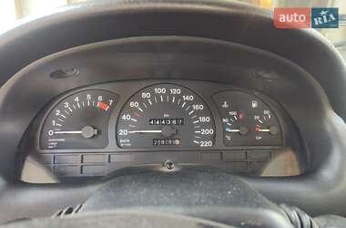 Хэтчбек Opel Astra 1995 в 