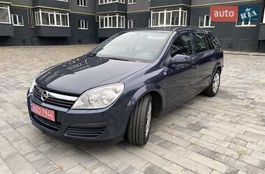 Универсал Opel Astra 2006 в Ахтырке