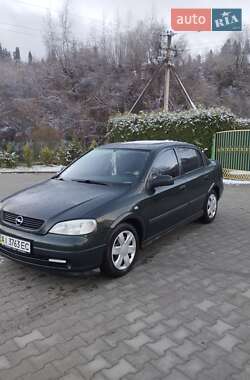 Седан Opel Astra 2003 в Турці