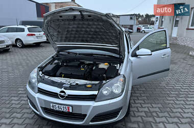 Хэтчбек Opel Astra 2007 в Луцке