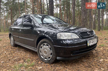 Седан Opel Astra 2008 в Ахтырке