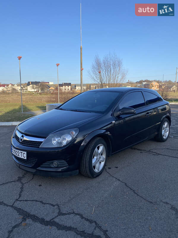 Хэтчбек Opel Astra 2008 в Львове