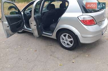 Хетчбек Opel Astra 2006 в Харкові