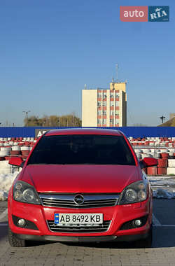 Хэтчбек Opel Astra 2008 в Виннице