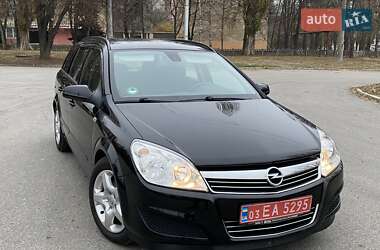 Универсал Opel Astra 2007 в Полтаве