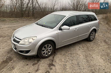 Универсал Opel Astra 2007 в Сумах