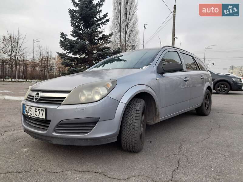 Універсал Opel Astra 2006 в Києві