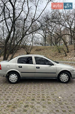 Седан Opel Astra 2008 в Києві