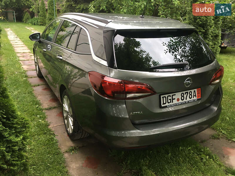 Універсал Opel Astra 2017 в Бучачі