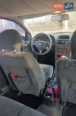 Универсал Opel Astra 2001 в 