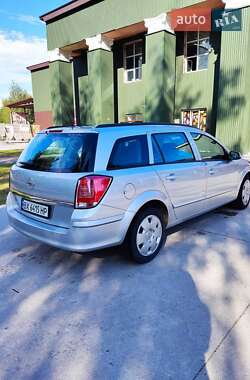 Универсал Opel Astra 2006 в 