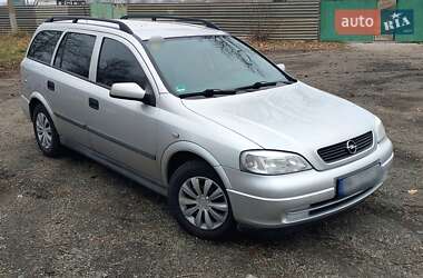 Универсал Opel Astra 2000 в Новониколаевке