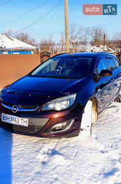 Универсал Opel Astra 2013 в Подольске