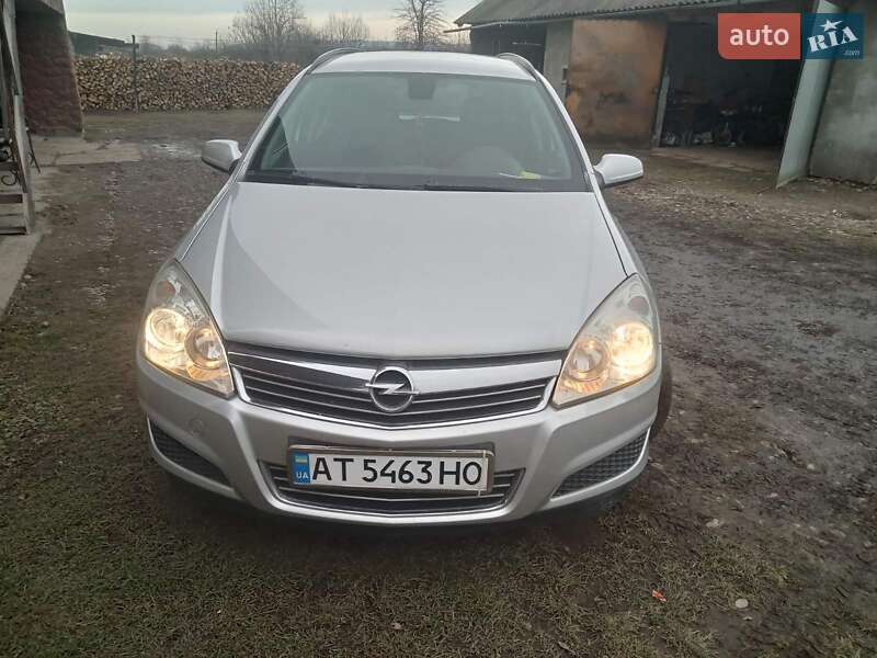 Opel Astra 2008