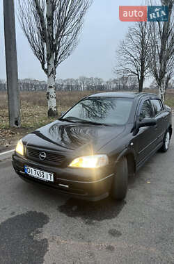 Седан Opel Astra 2006 в Черкассах