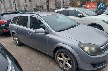 Універсал Opel Astra 2006 в Києві