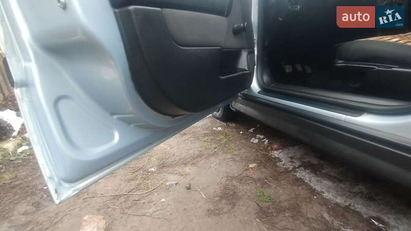 Седан Opel Astra 2004 в Житомире