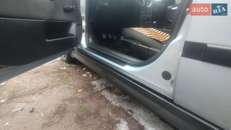 Седан Opel Astra 2004 в Житомире