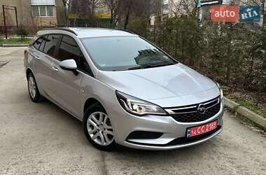 Универсал Opel Astra 2019 в Ивано-Франковске