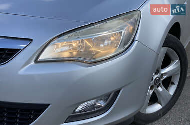 Хетчбек Opel Astra 2010 в Червонограді