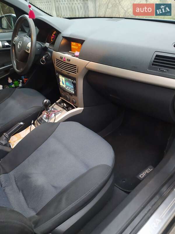 Хетчбек Opel Astra 2007 в Одесі