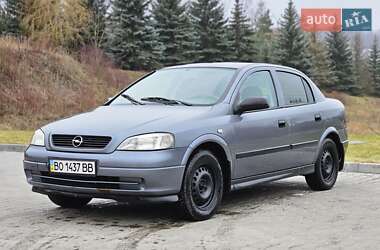 Седан Opel Astra 2008 в Тернополі