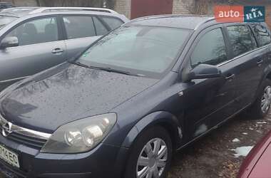 Універсал Opel Astra 2006 в Чернігові