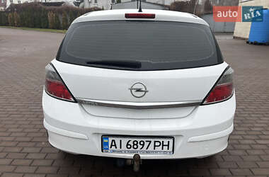 Хетчбек Opel Astra 2013 в Крюківщині