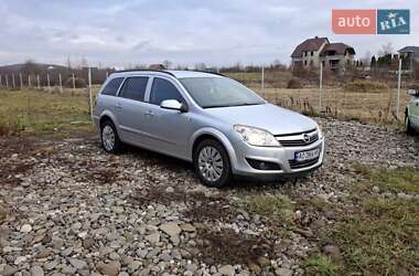 Универсал Opel Astra 2007 в Хусте