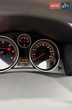 Универсал Opel Astra 2008 в 