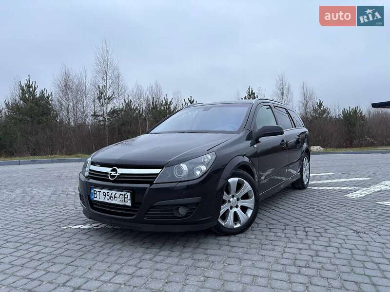 Універсал Opel Astra 2006 в Пустомитах