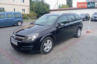 Универсал Opel Astra 2005 в Луцке