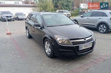 Универсал Opel Astra 2005 в Луцке