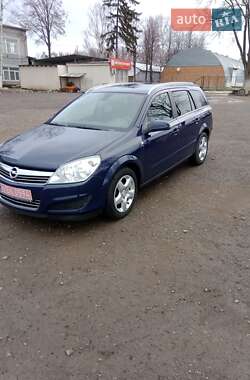 Універсал Opel Astra 2007 в Чернівцях