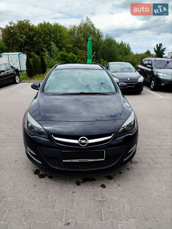 Універсал Opel Astra 2012 в Хмельницькому