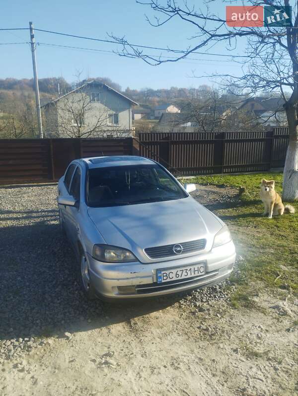 Хэтчбек Opel Astra 1998 в Дрогобыче