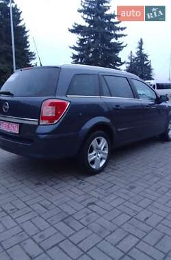 Универсал Opel Astra 2009 в 