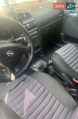 Седан Opel Astra 2007 в 