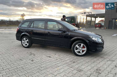 Універсал Opel Astra 2005 в Калуші