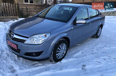 Седан Opel Astra 2009 в Тернополе