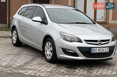 Универсал Opel Astra 2014 в Хмельницком