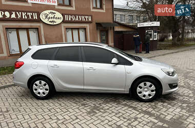 Универсал Opel Astra 2014 в Хмельницком