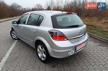 Хетчбек Opel Astra 2008 в Києві