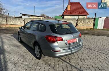 Універсал Opel Astra 2012 в Стрию