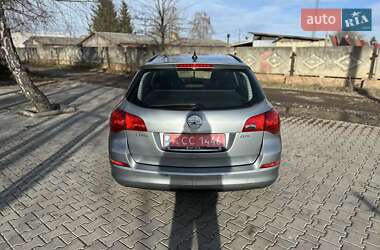 Універсал Opel Astra 2012 в Стрию