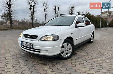 Седан Opel Astra 2003 в Червонограді