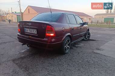 Седан Opel Astra 2006 в Снігурівці