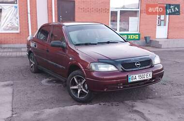 Седан Opel Astra 2006 в Снігурівці