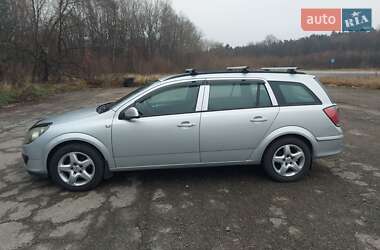 Универсал Opel Astra 2006 в 
